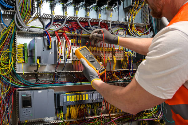 Best Licensed Electrician  in Altus, OK